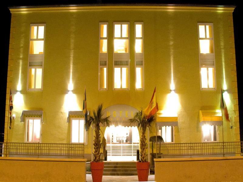 La Isla Resort Pontecagnano Exterior photo